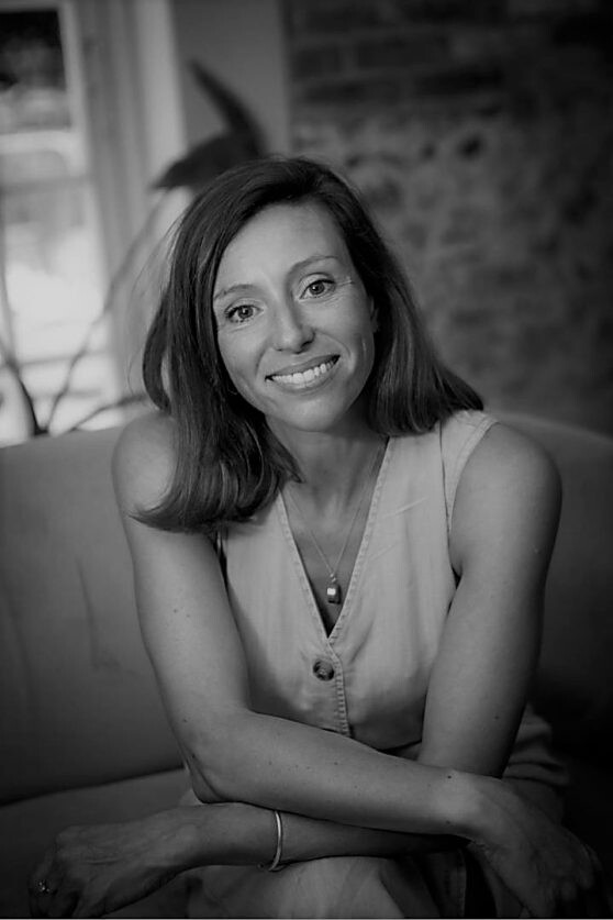 SD profile pic 558x837